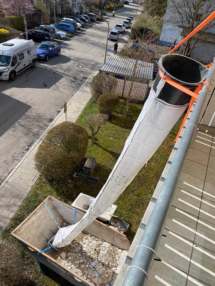 Schuttrutsche